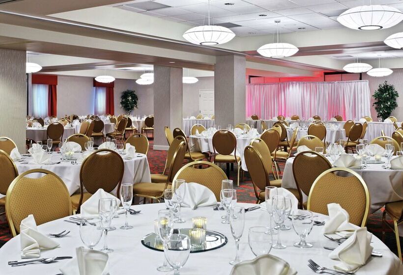 Отель Hilton Garden Inn Springfield, Il