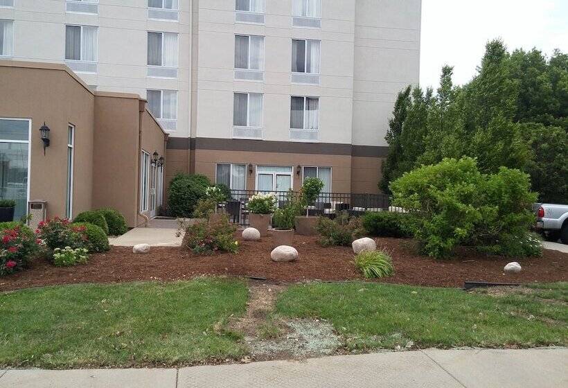 Отель Hilton Garden Inn Springfield, Il