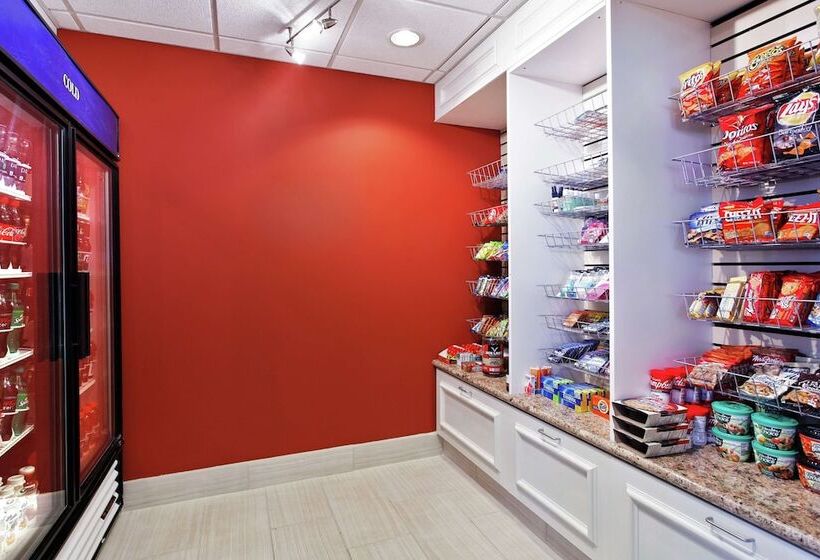 هتل Hilton Garden Inn Springfield, Il