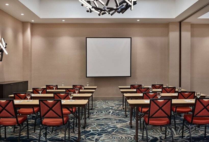 فندق Hilton Garden Inn Tewksbury Andover