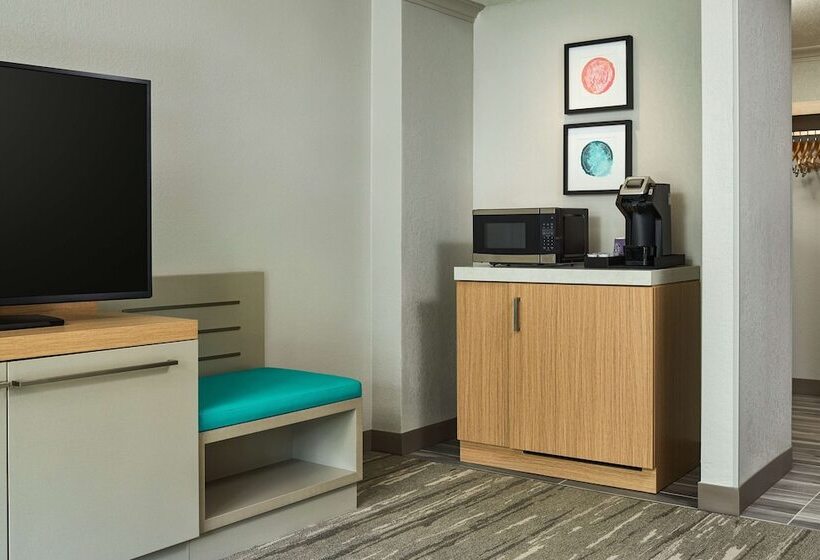 فندق Hilton Garden Inn Tewksbury Andover