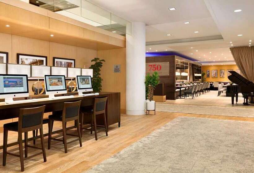 فندق Hilton San Francisco Financial District