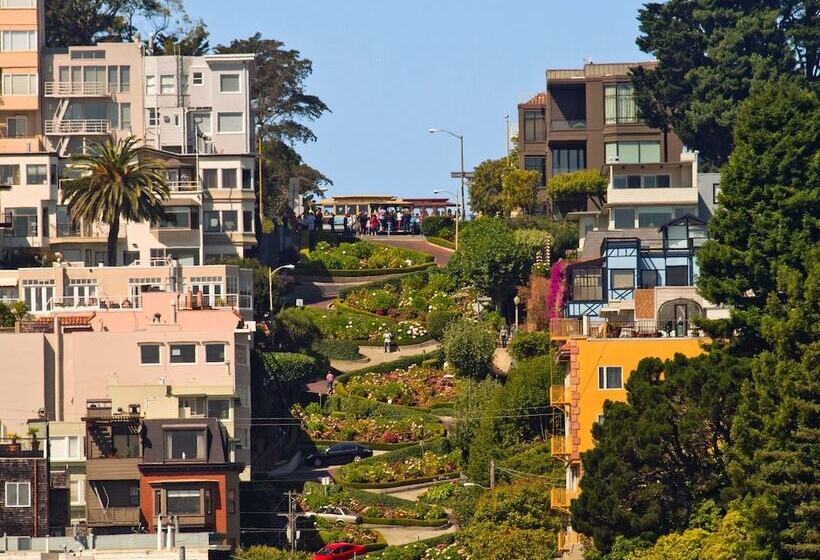 فندق Hilton San Francisco Financial District
