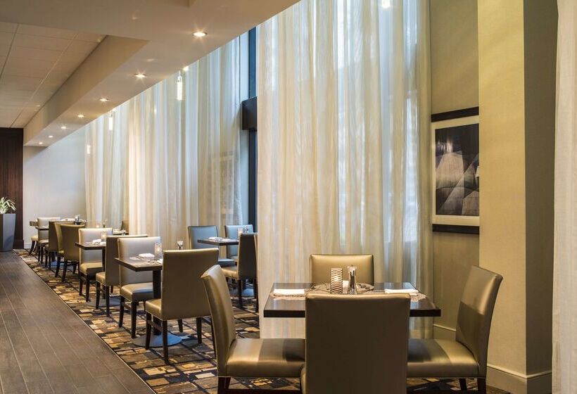 فندق Hilton Tampa Downtown