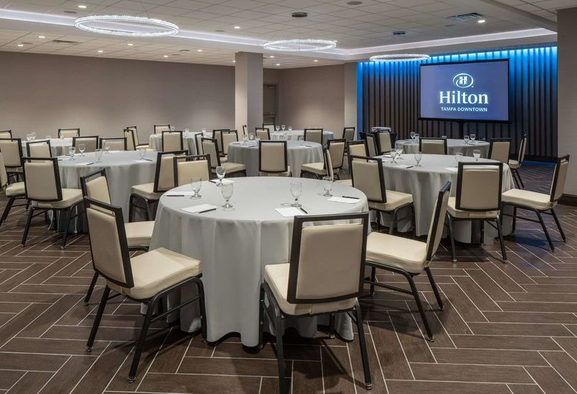 فندق Hilton Tampa Downtown