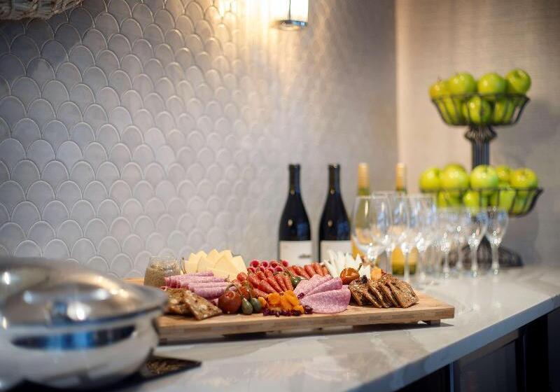 فندق Hilton Tampa Downtown