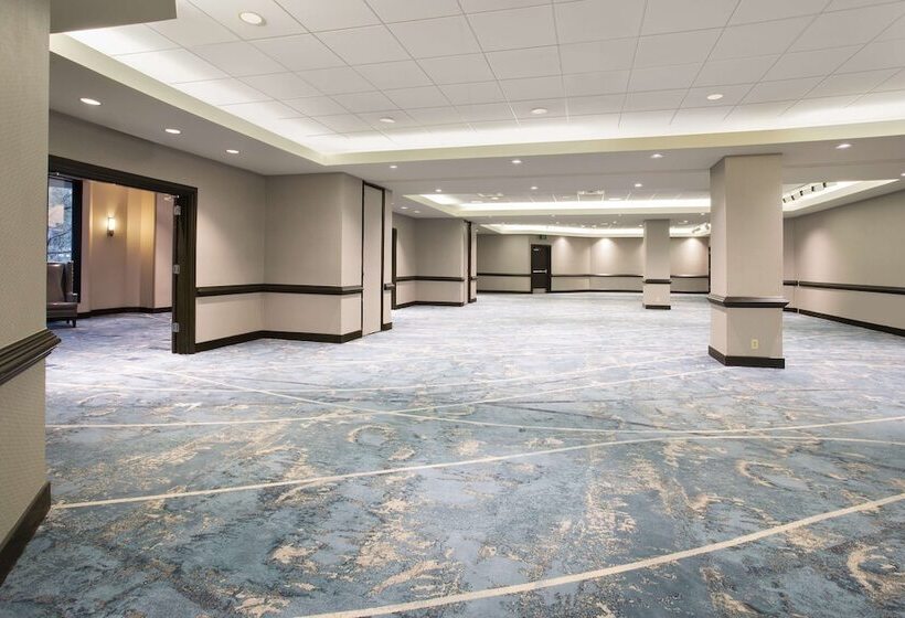 فندق Hilton Tampa Downtown