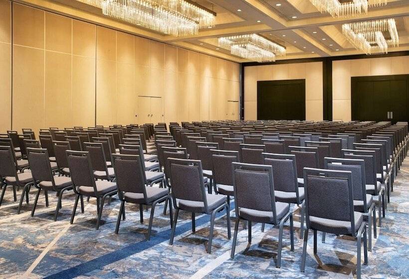 فندق Hilton Tampa Downtown