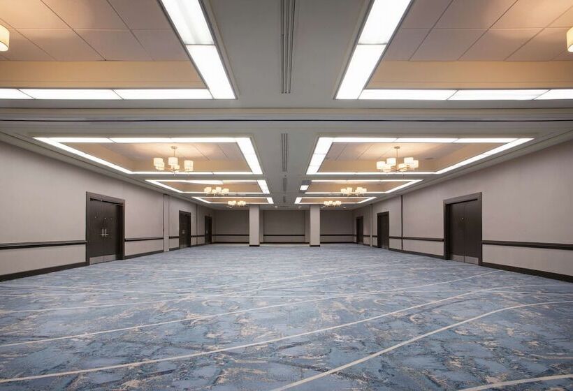 فندق Hilton Tampa Downtown