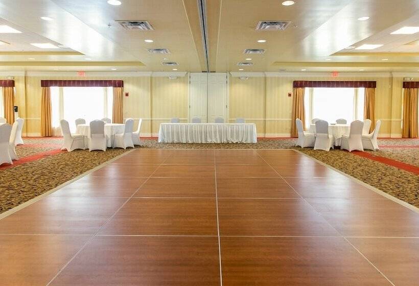 فندق Holiday Inn & Suites Clearwater Beach, An Ihg