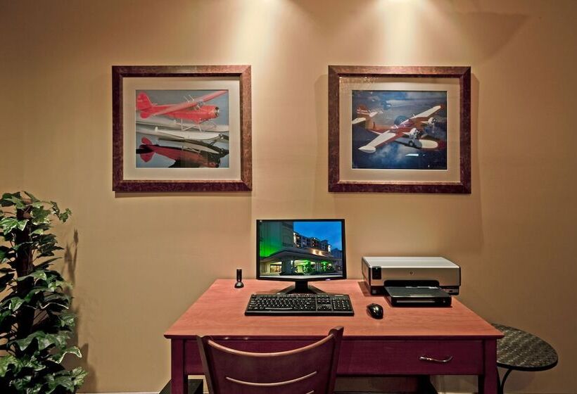 فندق Holiday Inn & Suites Clearwater Beach, An Ihg