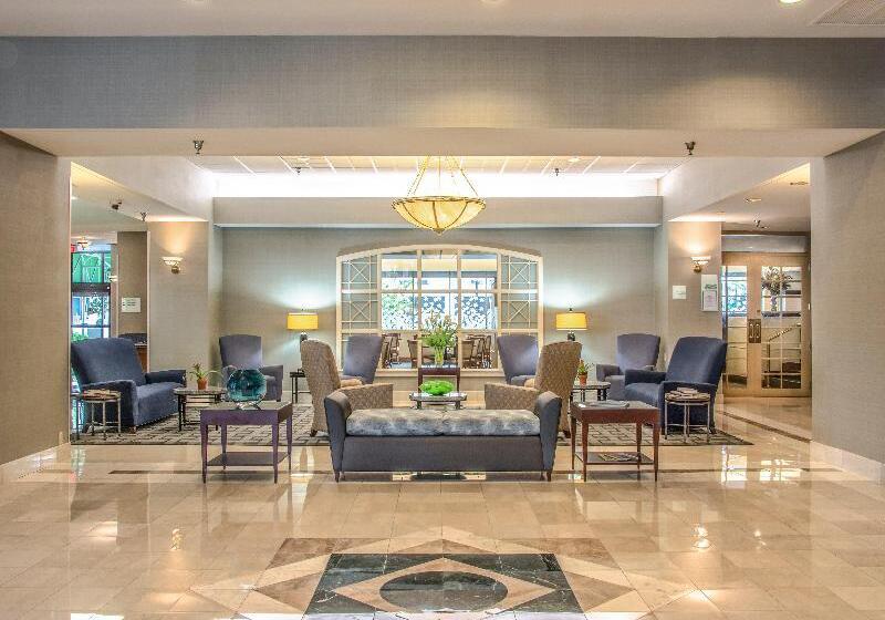 호텔 Holiday Inn Arlington At Ballston, An Ihg