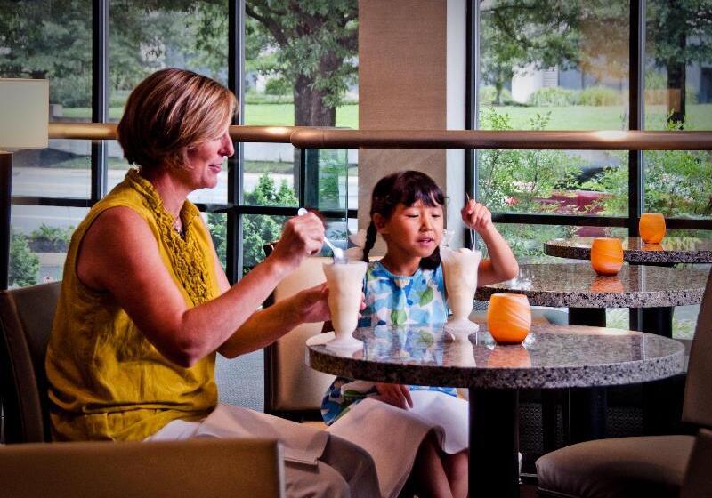 호텔 Holiday Inn Arlington At Ballston, An Ihg