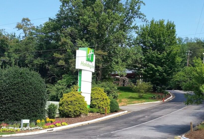 호텔 Holiday Inn Asheville East Blue Ridge Pkwy, An Ihg