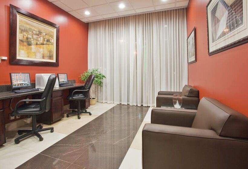 ホテル Holiday Inn Binghamton Downtown Hawley Street, An Ihg