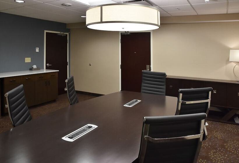 ホテル Holiday Inn Canton Belden Village, An Ihg