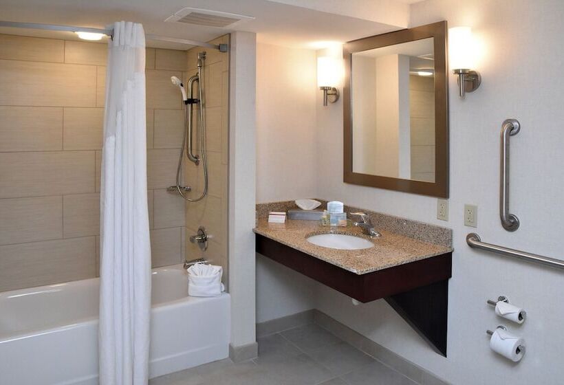 ホテル Holiday Inn Canton Belden Village, An Ihg