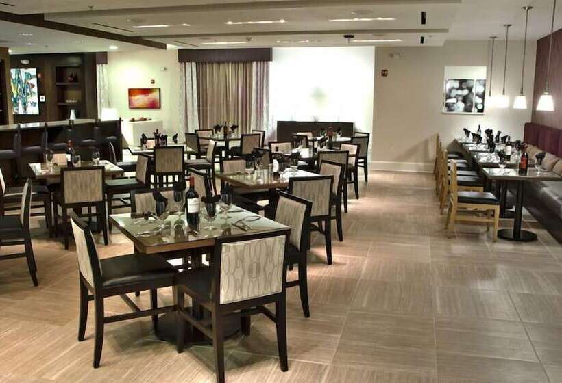 בית מלון כפרי Holiday Inn Charlotte Airport, An Ihg