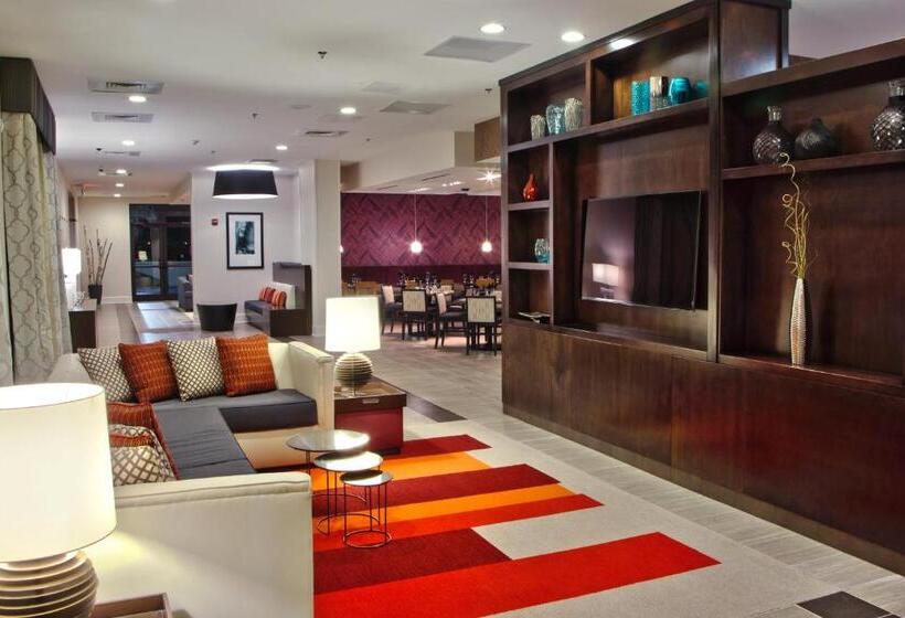 בית מלון כפרי Holiday Inn Charlotte Airport, An Ihg