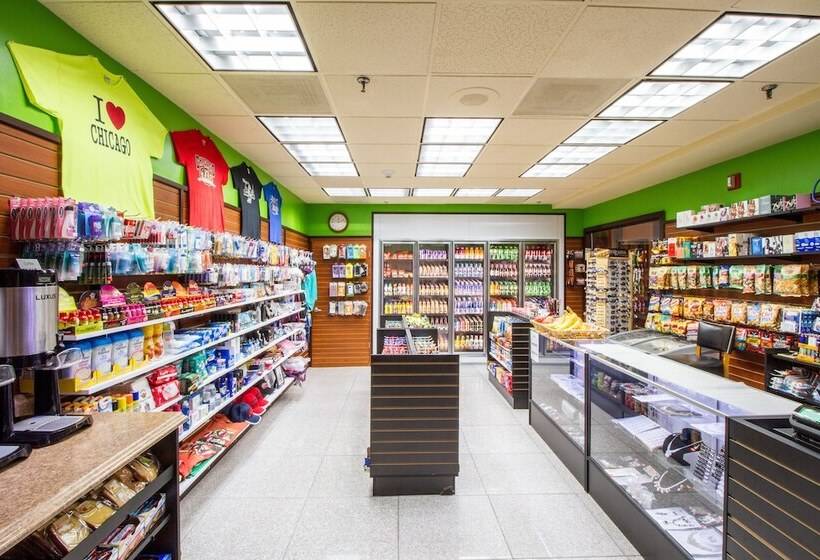 هتل Holiday Inn Chicago North Shore, An Ihg