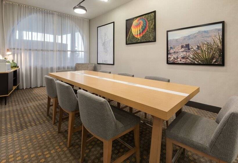 בית מלון כפרי Holiday Inn El Paso West   Sunland Park By Ihg