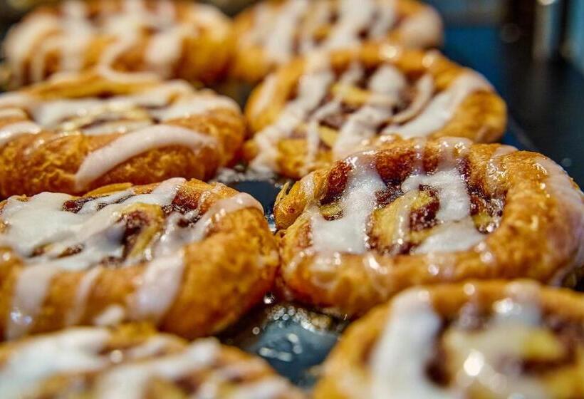 酒店 Holiday Inn Express Charleston Civic Center, An Ihg