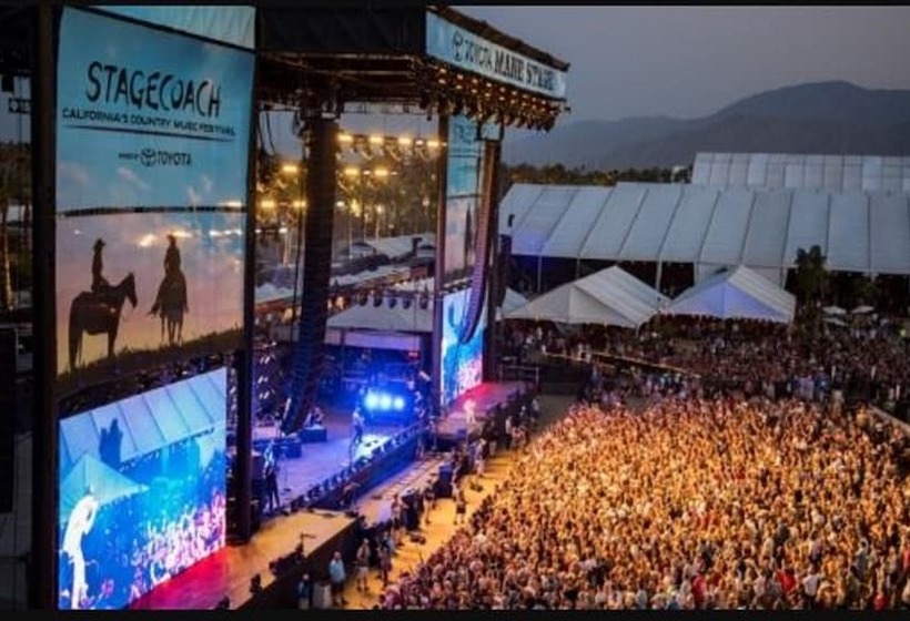 Отель Holiday Inn Express Palm Desert, An Ihg