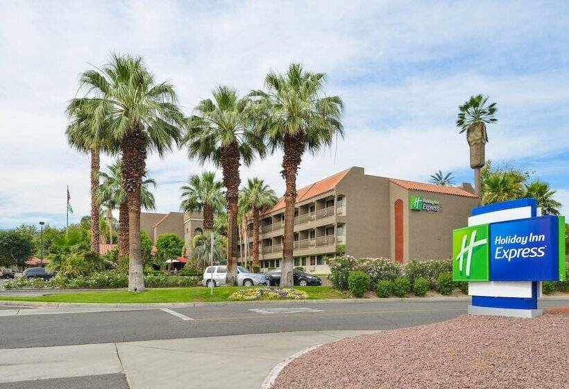 Отель Holiday Inn Express Palm Desert, An Ihg