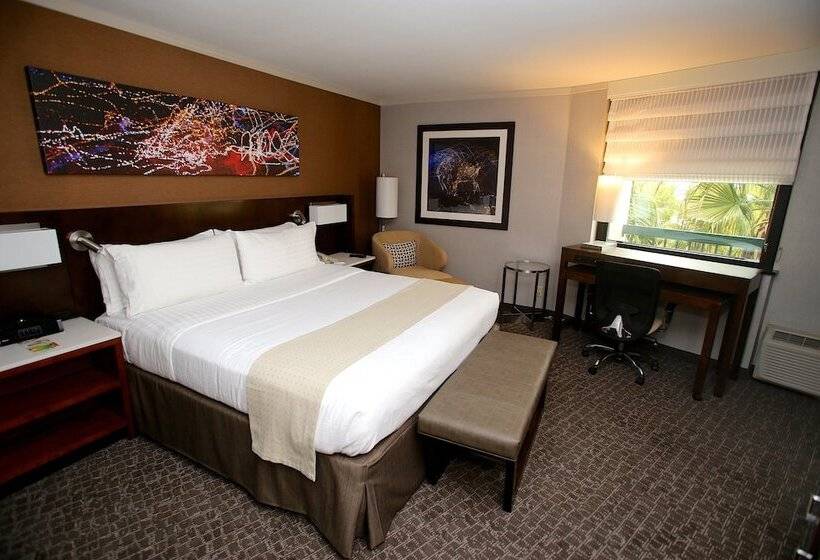 فندق Holiday Inn Long Beach   Airport, An Ihg