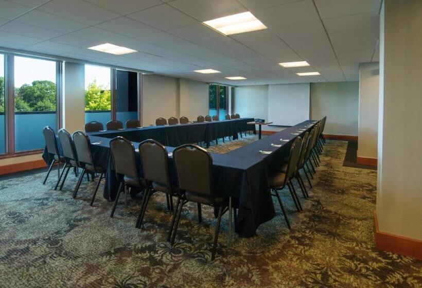 هتل Holiday Inn Nashville Vanderbilt, An Ihg