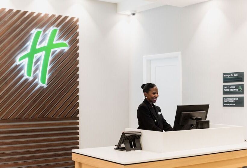 ホテル Holiday Inn Newark International Airport