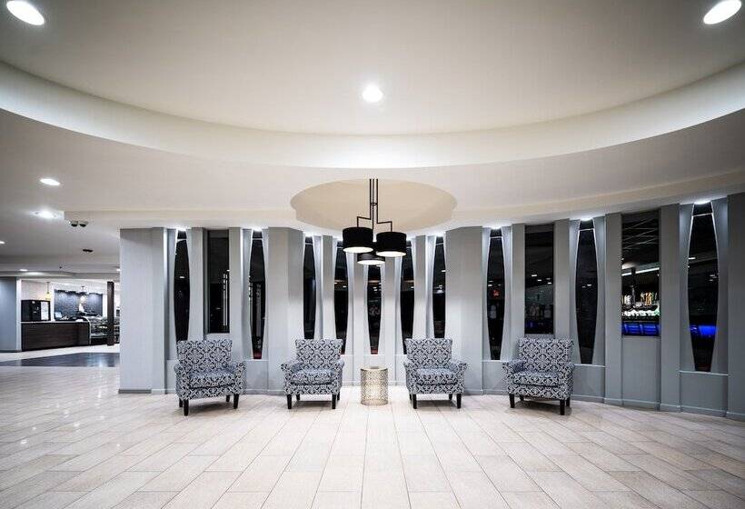 ホテル Holiday Inn Newark International Airport