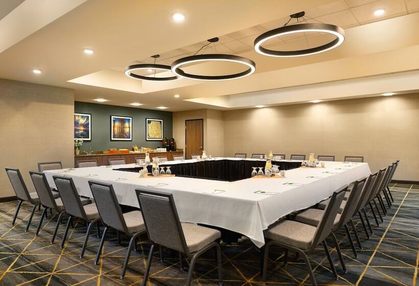 فندق Holiday Inn Oakland Airport, An Ihg