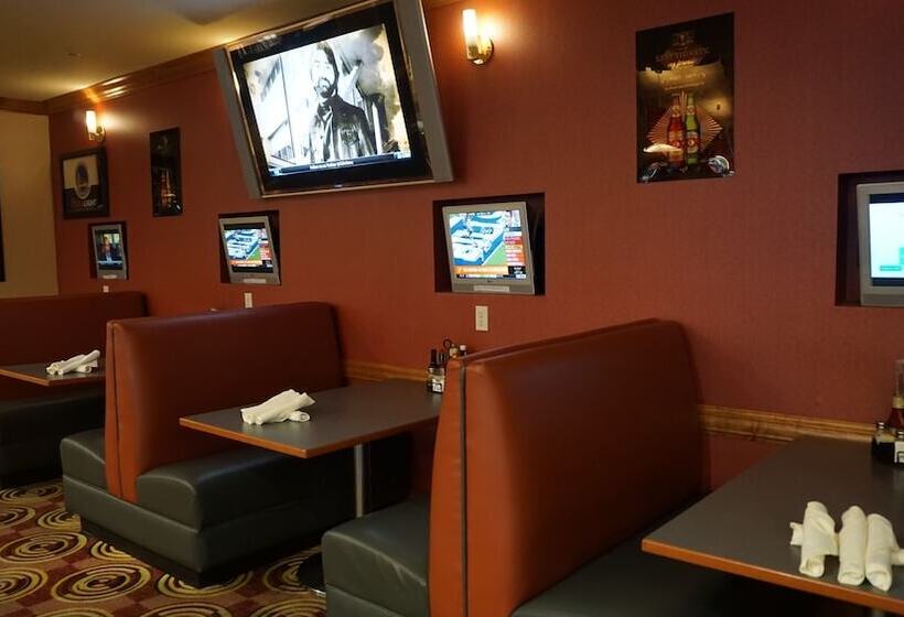 فندق Holiday Inn Oakland Airport, An Ihg