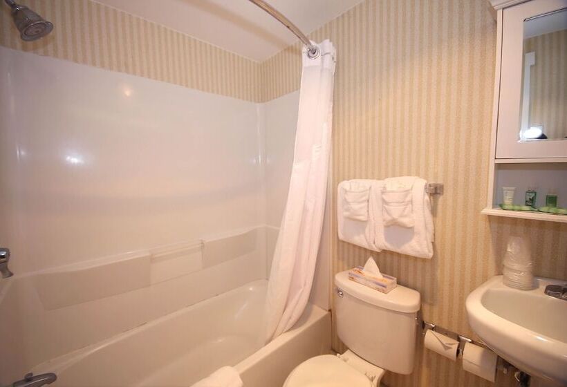 هتل Holiday Inn Ocean City, An Ihg