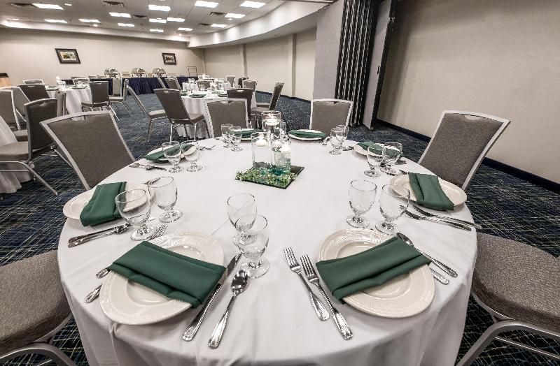 هتل Holiday Inn Raleigh Downtown, An Ihg