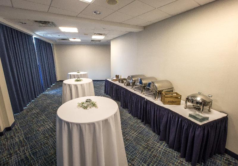 هتل Holiday Inn Raleigh Downtown, An Ihg