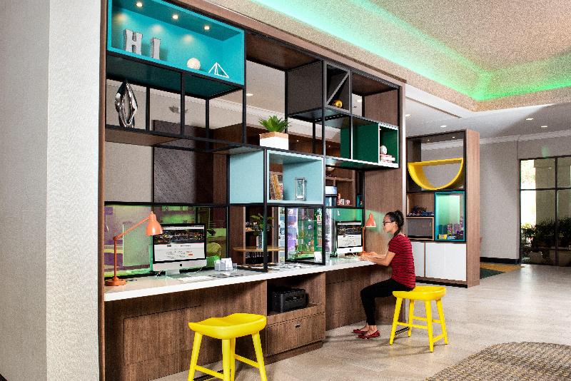 هتل Holiday Inn & Suites Phoenix Mesa Chandler, An Ihg