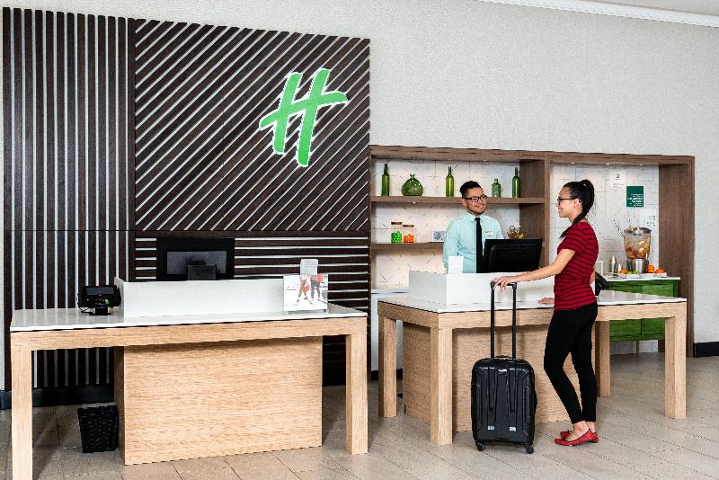 هتل Holiday Inn & Suites Phoenix Mesa Chandler, An Ihg