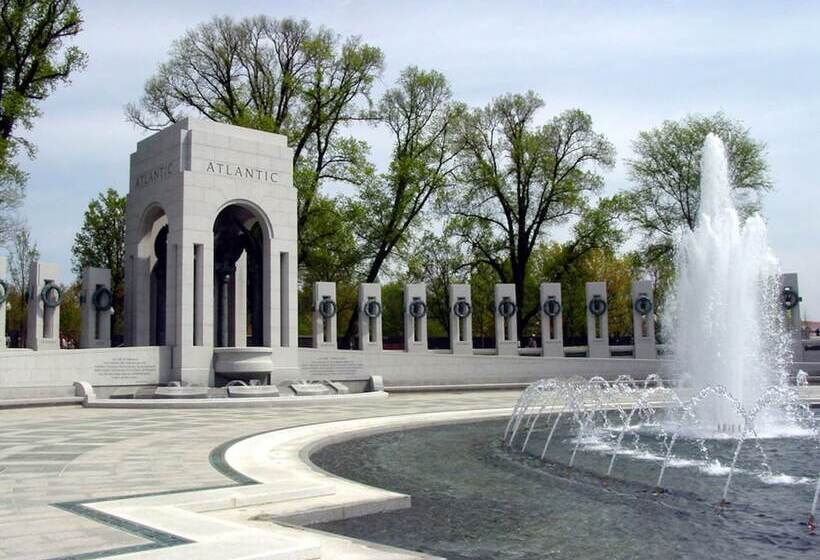 Отель Holiday Inn Washington Central/white House, An Ihg