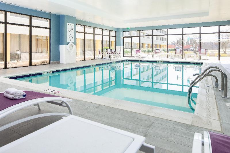 Отель Holiday Inn Washington College Pk I 95