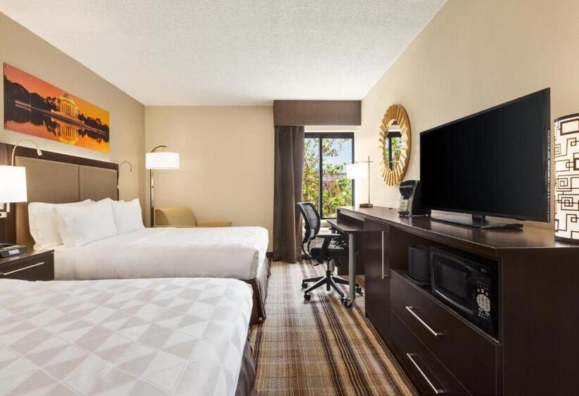 Отель Holiday Inn Washington Dulles International Airport, An Ihg