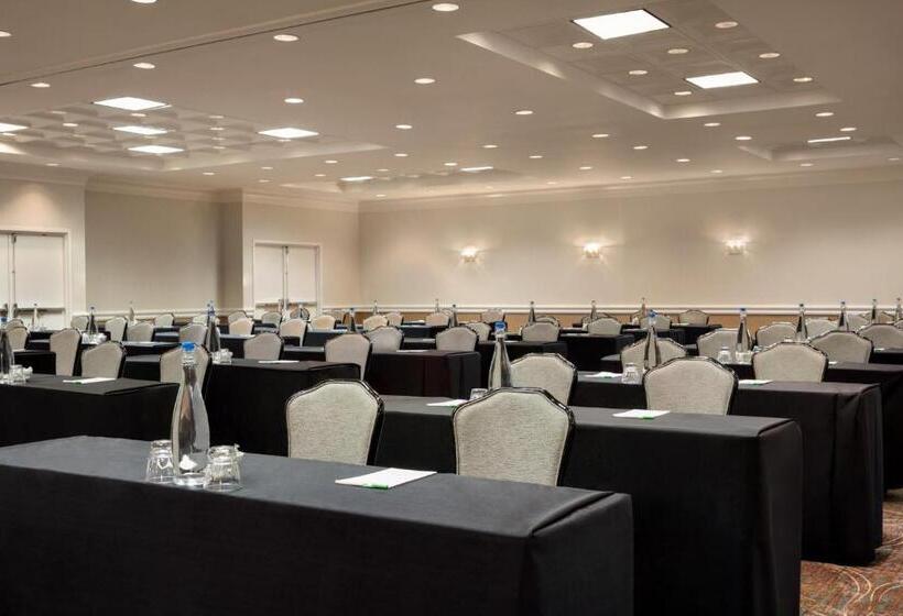 Отель Holiday Inn Washington Dulles International Airport, An Ihg