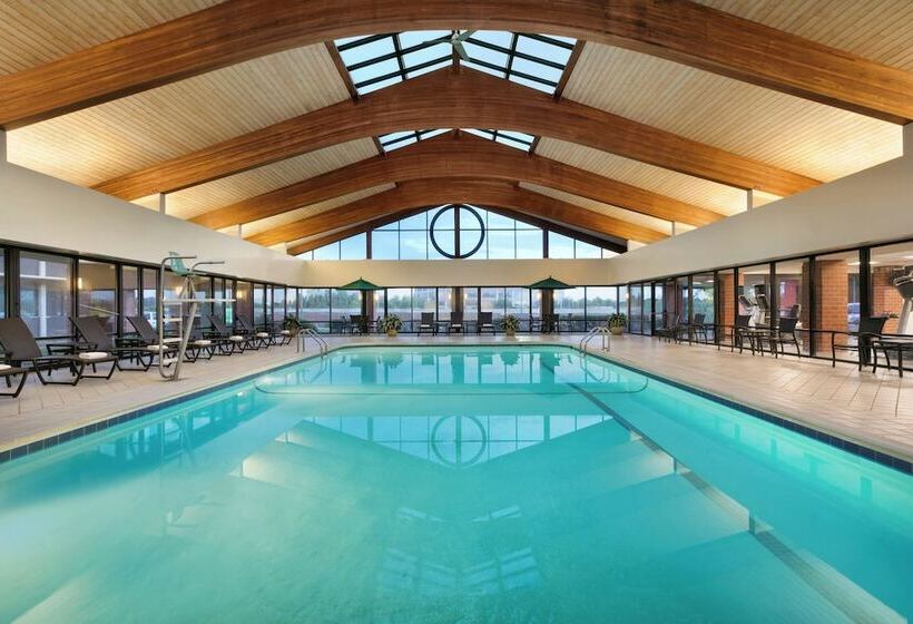 Отель Holiday Inn Washington Dulles International Airport, An Ihg