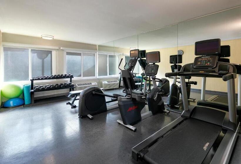 ホテル Holiday Inn West Covina, An Ihg