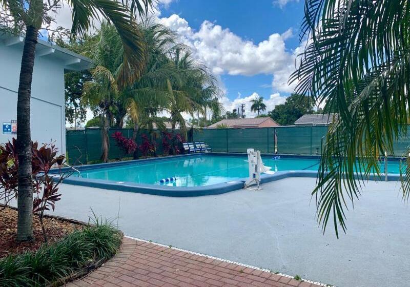 ホテル The Hollywood Gateway Inn