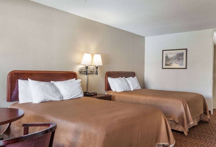 فندق Howard Johnson By Wyndham Albany