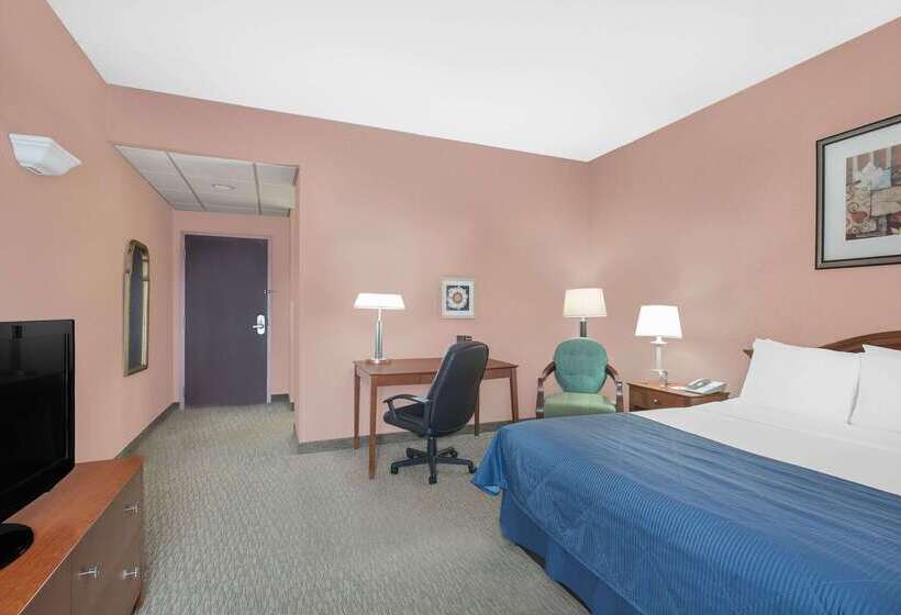 호텔 Howard Johnson By Wyndham Amherst Hadley