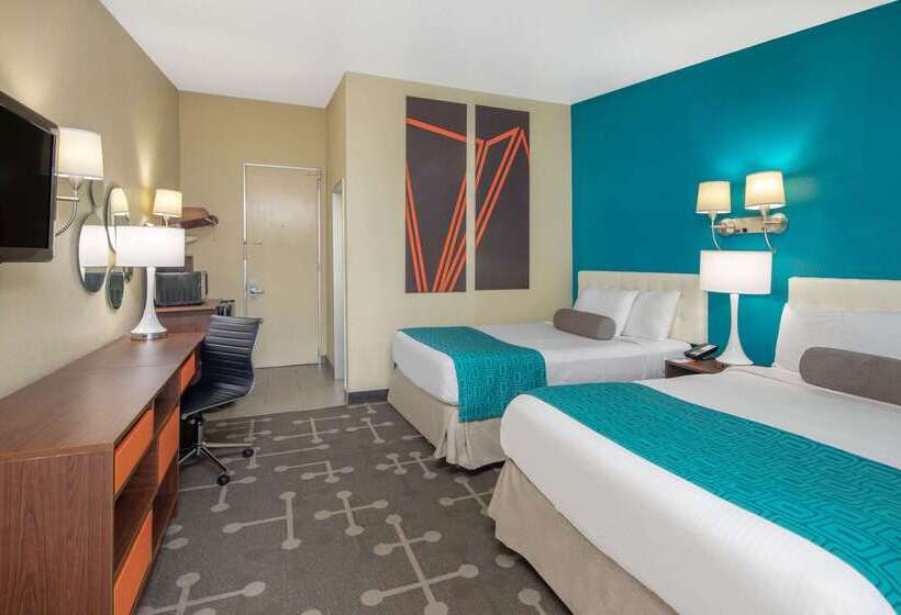 호텔 Howard Johnson By Wyndham Athens