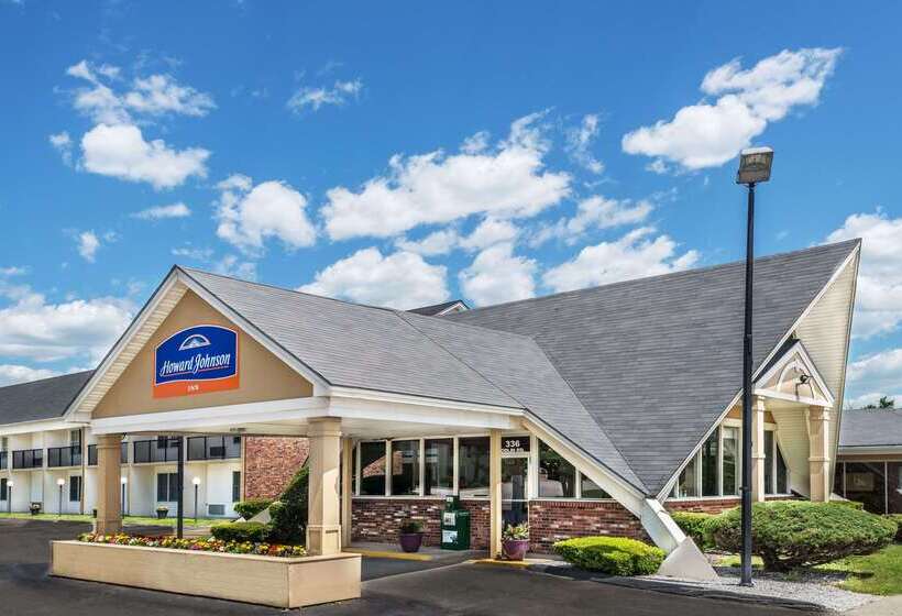 Отель Howard Johnson By Wyndham Bangor